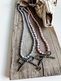 Boho Ranch Shop - Navajo Pearl Bow with Floral Bead Necklace